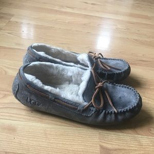Uggs Gray Moccasins Slippers
